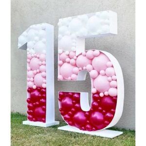 Аэромозайка из шаров цифра дата 15 лет