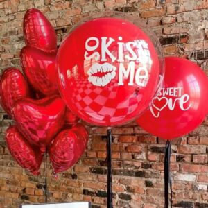 Фонтан из шаров и бабблс шар - Поцелуй
