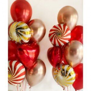 Фонтан шаров на новый год