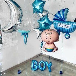 Композиция из шаров на выписку "Голубая Коляска"